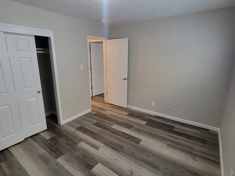 2050 Stanton Ave #1 — Photo 5