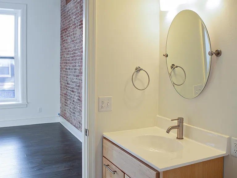 923 N 3rd St #2 — Photo 7