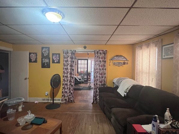 jersey-city-new-jersey-38900850 picture