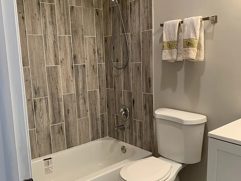 422 Buchanan Ct — Photo 9