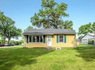 614 Peck St, Fergus Falls, MN 56537
