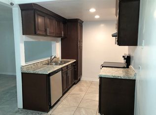 1735 E Washington St #17, Colton, CA 92324