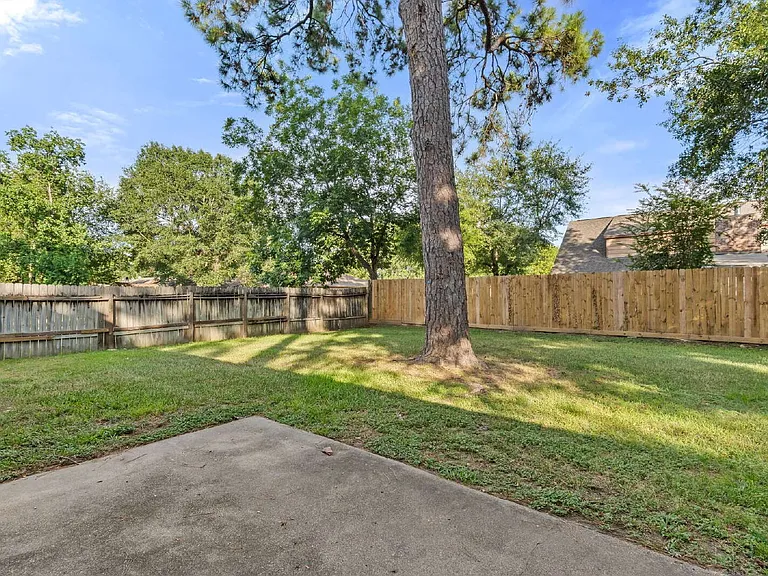 9603 Landry Blvd — Photo 15