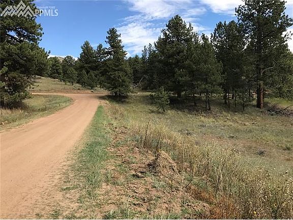 3rd image of 488 Navajo Trl