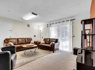 9 Silver Hill Ln APT 16, Natick, MA 01760