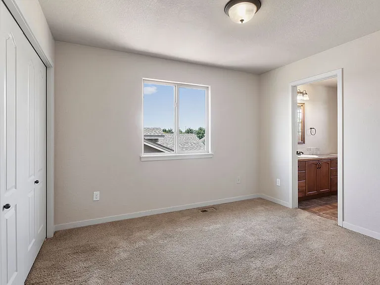 4406 Cypress St — Photo 15