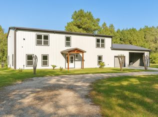 111 10th St, Shepherd, TX 77371