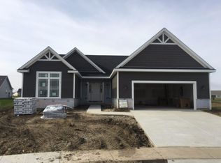 3903 Patriot Ln, Champaign, IL