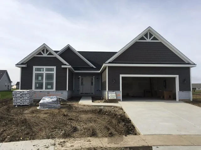 3903 Patriot Ln photo 1