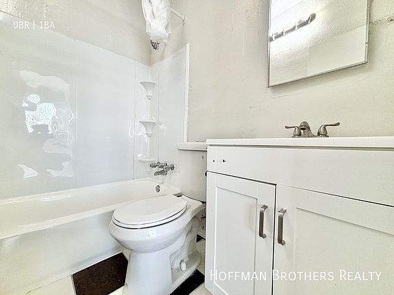 5th image of 410 Witmer St APT 12