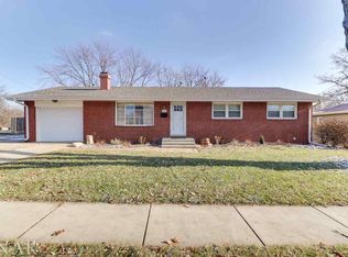 35 Brookwood Dr, Normal, IL