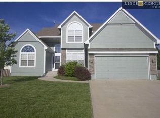 721 Corrington Dr, Raymore, MO 64083