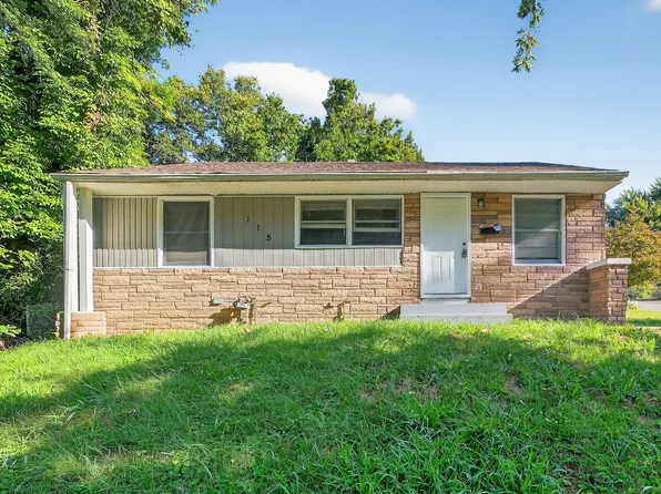 115 Spring Garden Dr, Saint Louis, MO 63137