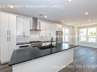 2140 Terwilliger Ter, Charlotte, NC 28203