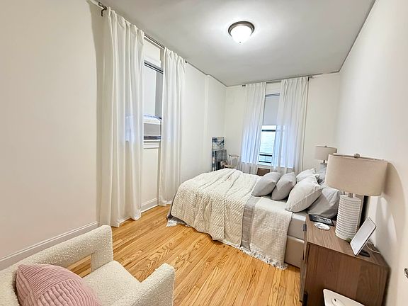 5th image of 251 W 81st St #7S