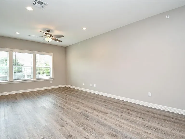 5262 Ella Blvd #108 — Photo 6