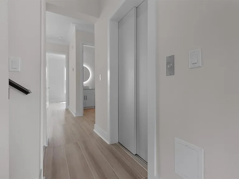 772 Gran Kaymen Way — Photo 27