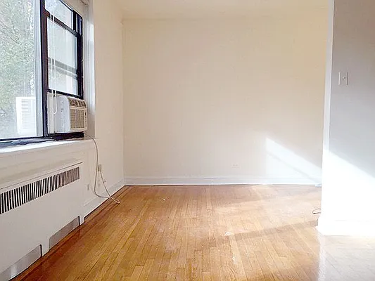 Rented by AJ Clarke | media 37