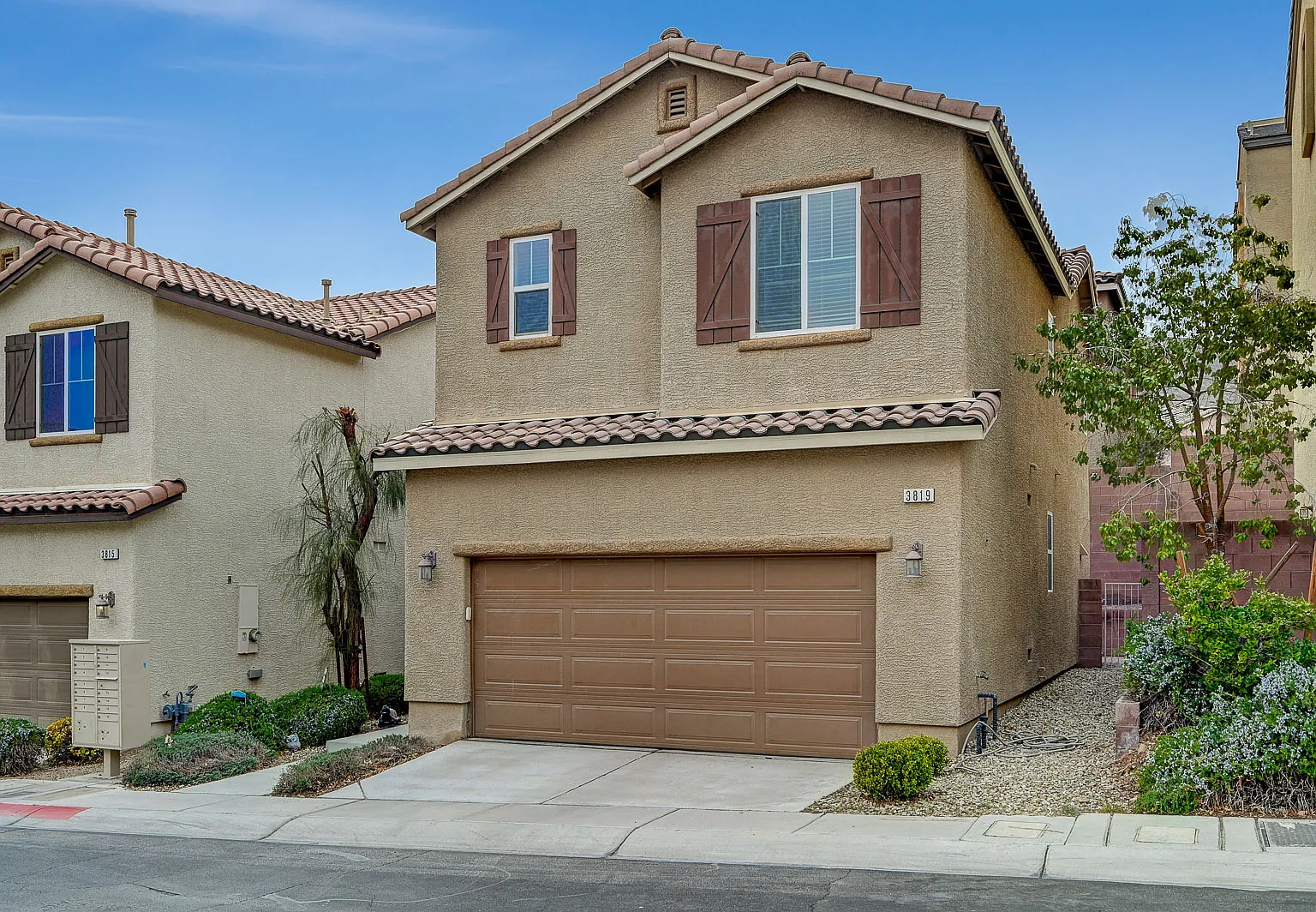 3819 Total Eclipse Street - 1 — Photo 2
