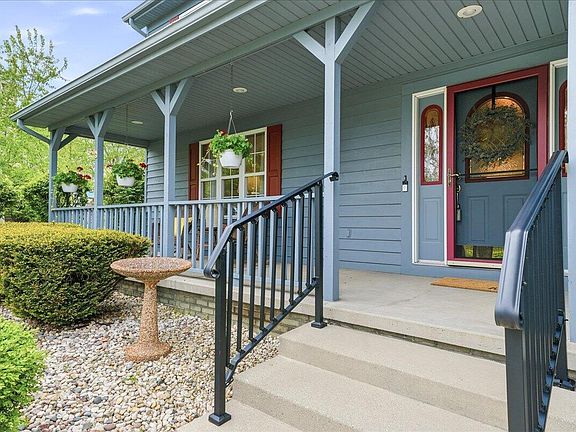 4th image of 2105 Shadowood Ct