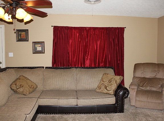 3rd image of 411 S 2nd St