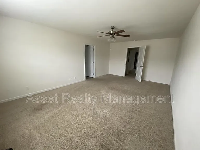 4420 Blackberry Trellis Ln — Photo 9