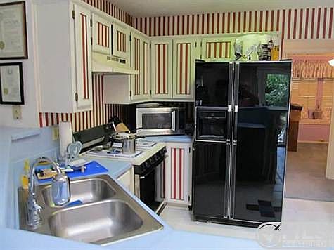 2nd image of 2501 Mountainview Dr