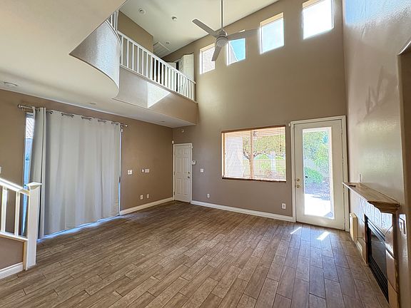5th image of 9778 Bradford Summit St