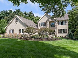 1390 Briarcliffe Dr, Powell, OH 43065