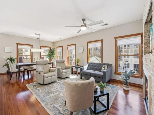 350 Main St N Unit 300, Stillwater, MN 55082
