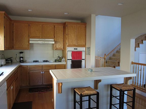 Kitchen & Nook
