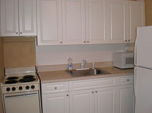 2nd image of 14 SE 10th St APT B
