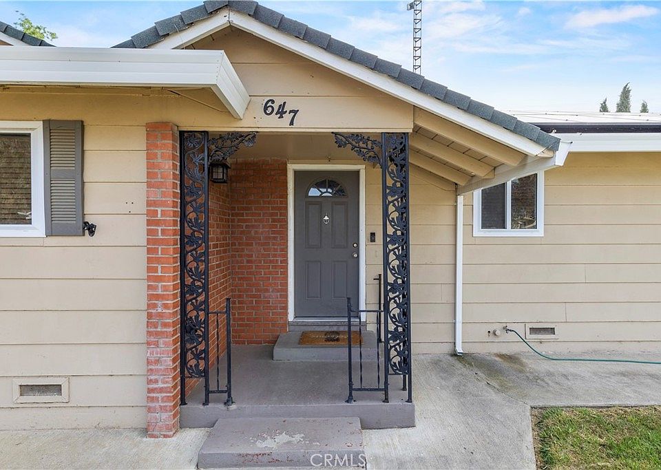 1st image of 647 Venice Ave