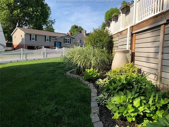 4th image of 5301 Edgebrook Dr
