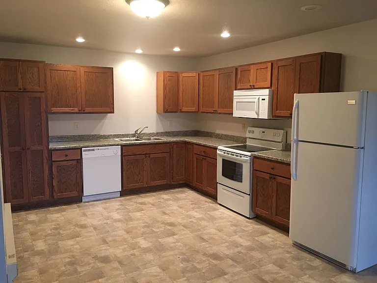 1112-1178 Scout Dr — Photo 16
