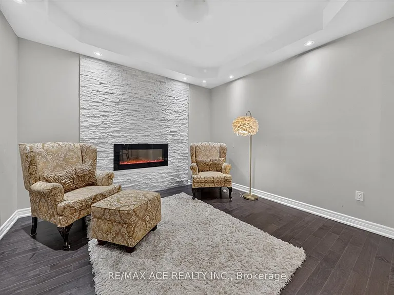10 Andreeta Dr #MAIN — Photo 10