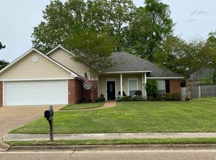 102 Old Gin Cv, Madison, MS 39110