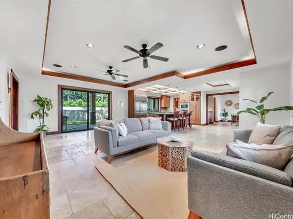 63 Kalaka Pl, Kailua, HI 96734
