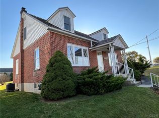 160 Maple St, Coplay, PA 18037