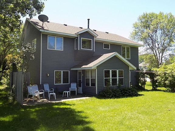 2nd image of 8596 Chanhassen Hills Dr S