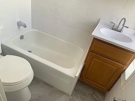 5th image of 171 Bay 17 St #4C