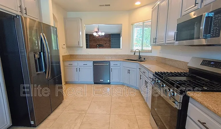 1777 Oconnor Ave — Photo 3