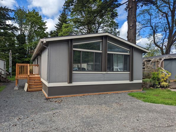 965 NE Forest Ln UNIT 17