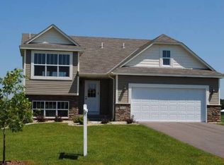 7874 Century Trl, Lino Lakes, MN 55014