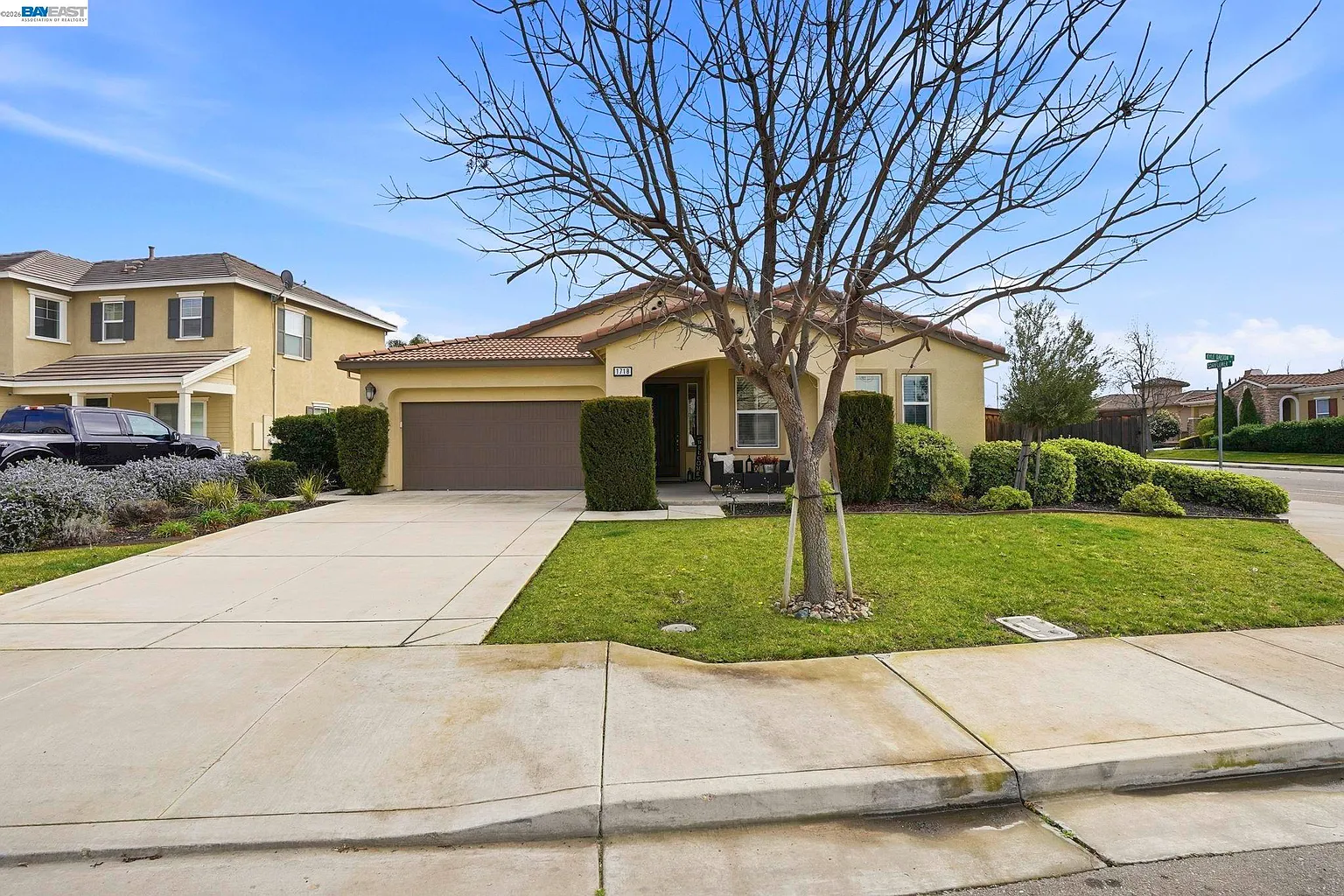 1718 Kyle Dayton Dr photo 1