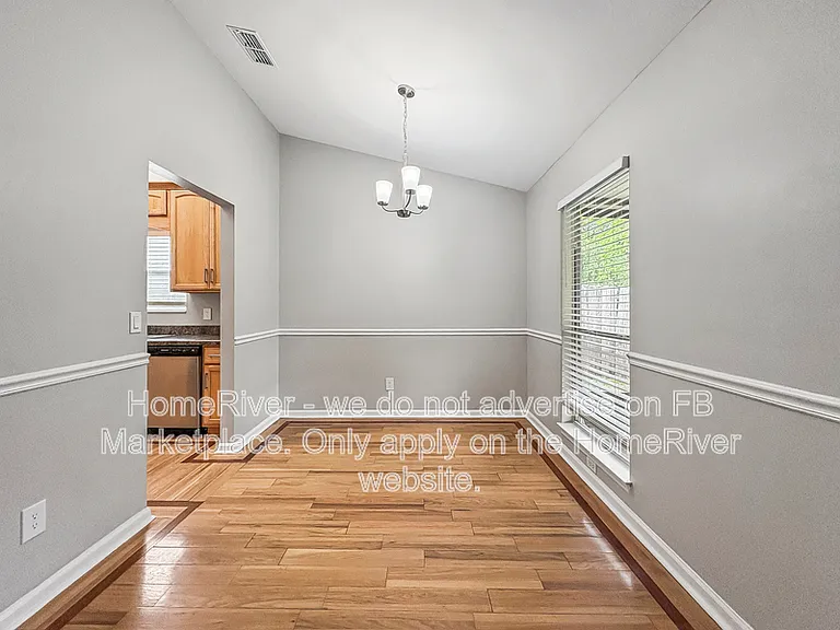 3859 English Colony Dr N — Photo 4