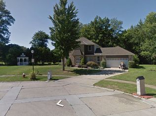 5710 Whispering Pines Pl, Lorain, OH