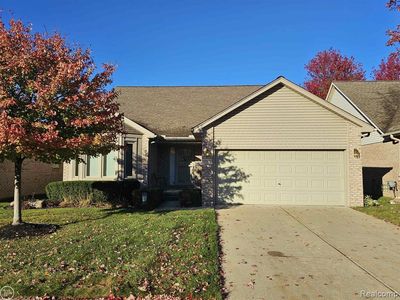 17901 Pointe Ct, Clinton Township, MI, 48038
