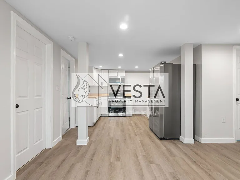 2383 Dutch Cove Rd #3 — Photo 6