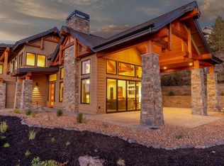 20305 Arrowhead Dr, Bend, OR 97703